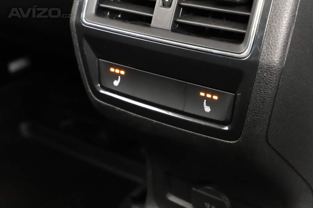 Foto inzerátu Skoda Karoq 2.0 TDI