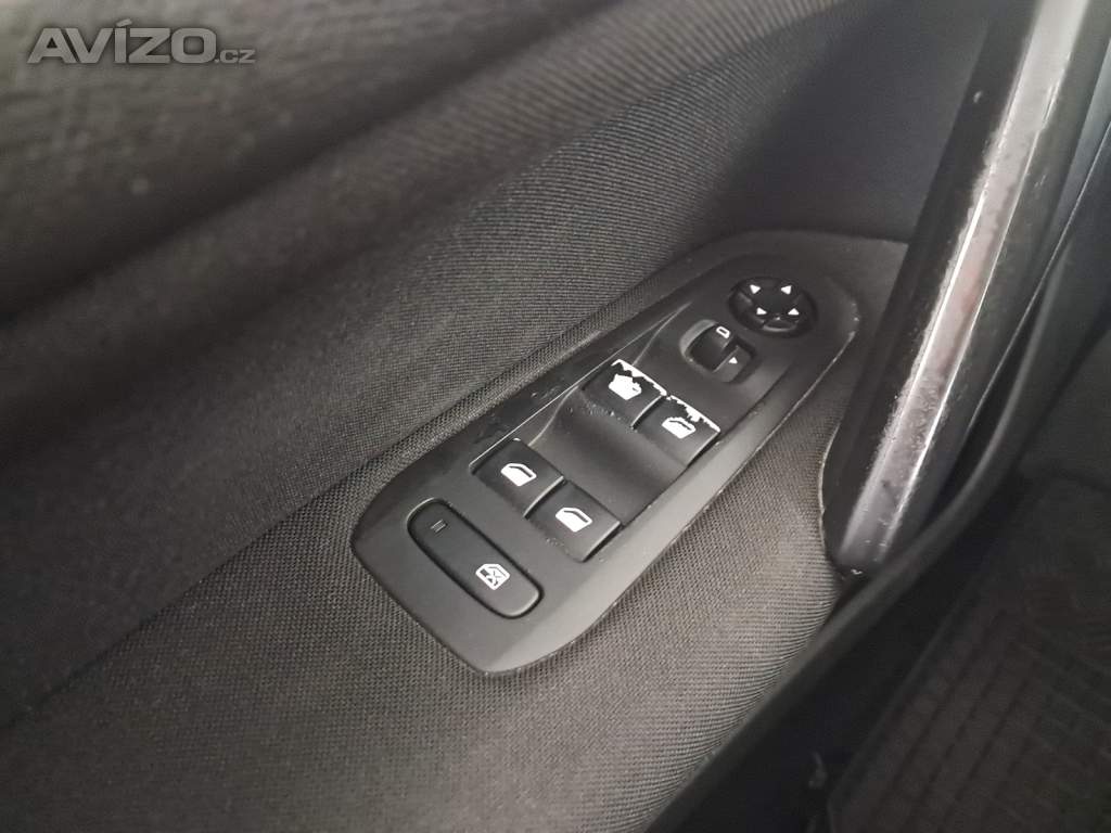 Peugeot 308 1.6 BlueHDi