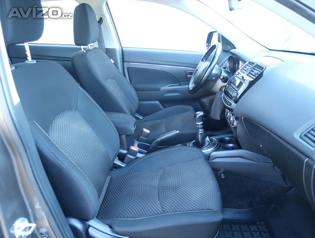 Foto inzerátu Mitsubishi ASX 1.8 DI-D MIVEC