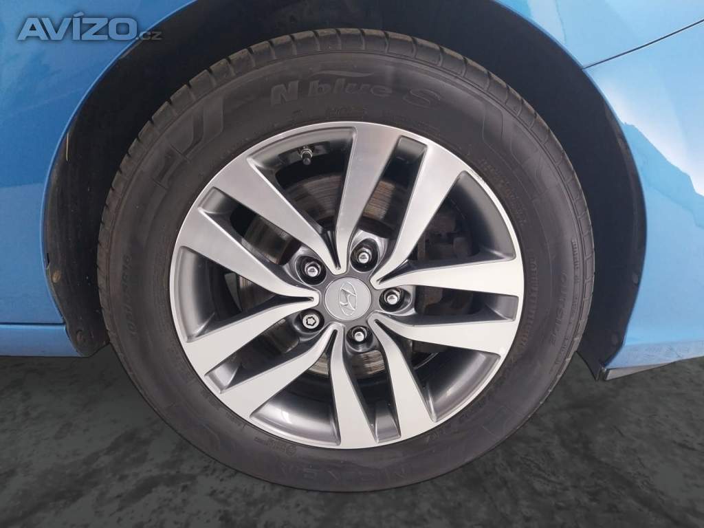 Foto inzerátu Hyundai i30 Fastback 1.0 T-GDI