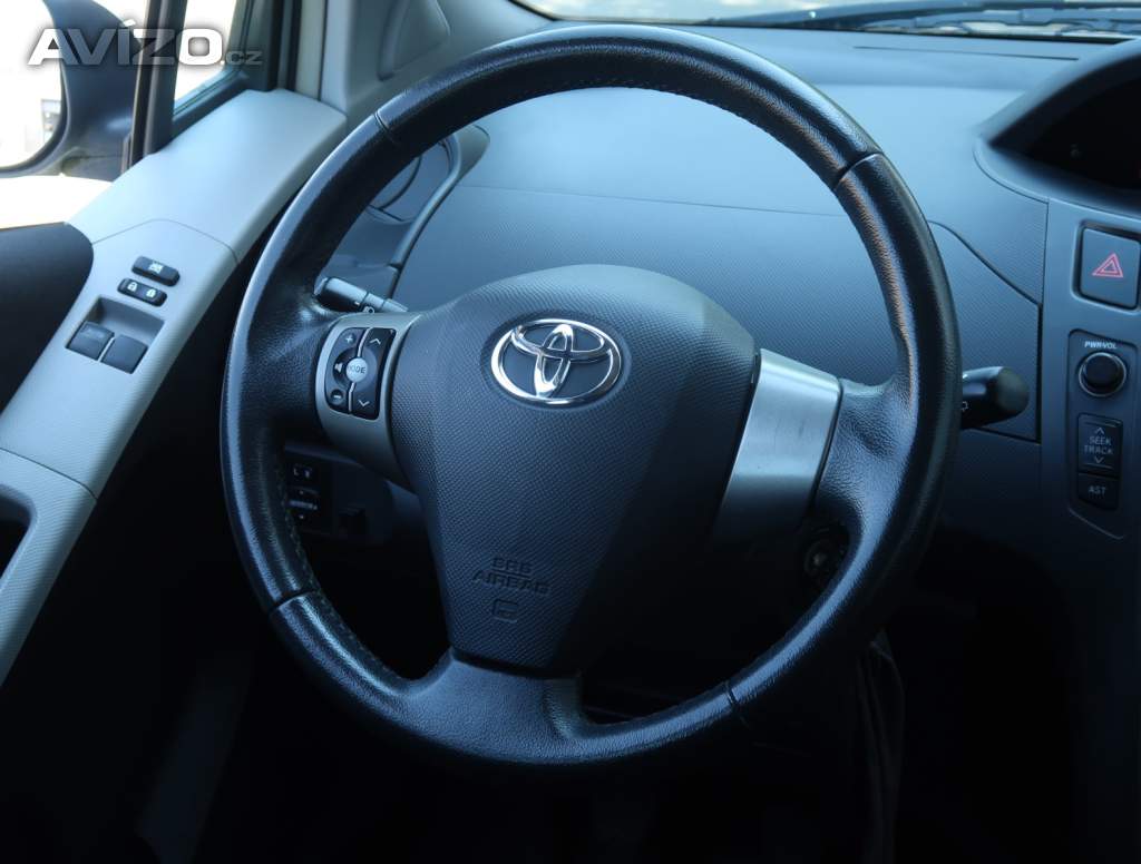 Foto inzerátu Toyota Yaris 1.0 VVT-i
