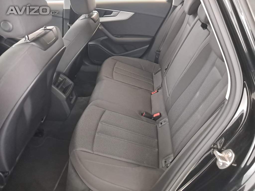 Foto inzerátu Audi A4 2.0 TDI