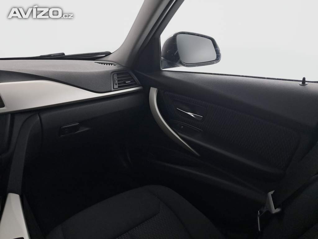 Foto inzerátu BMW 3 318 d