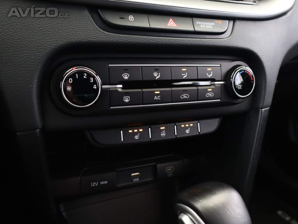 Foto inzerátu Kia Ceed 1.5 T-GDI