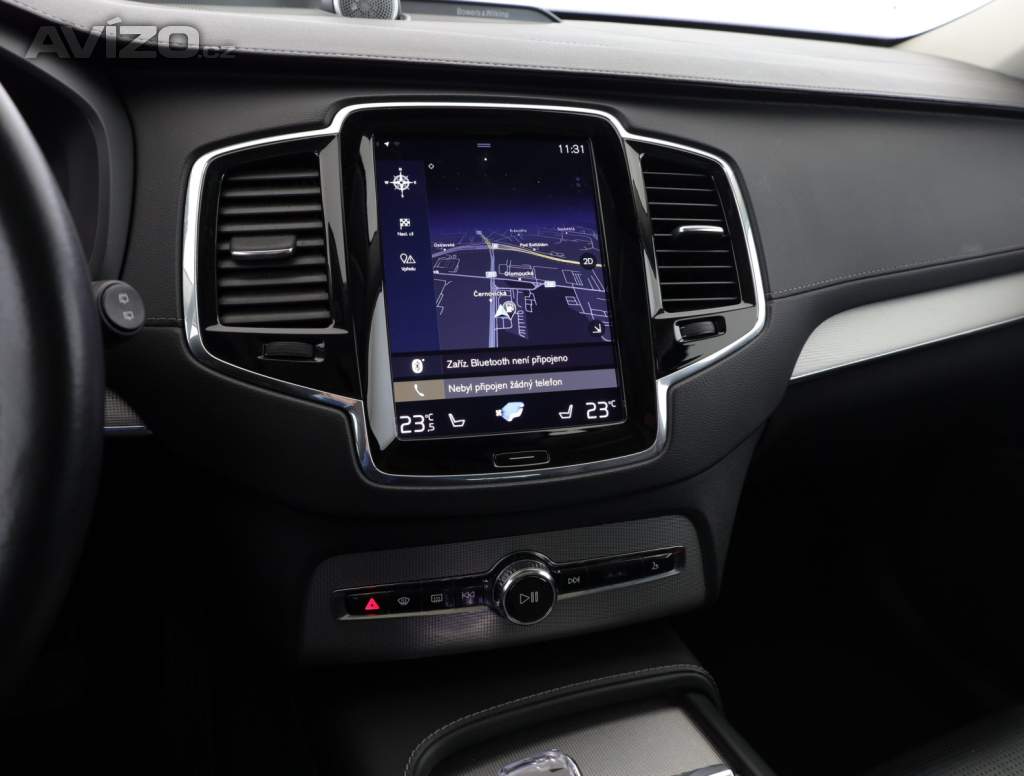 Volvo XC90 B5 AWD