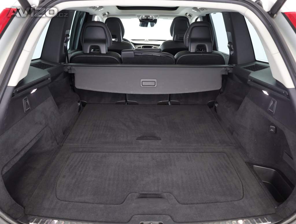Foto inzerátu Volvo XC90 B5 AWD