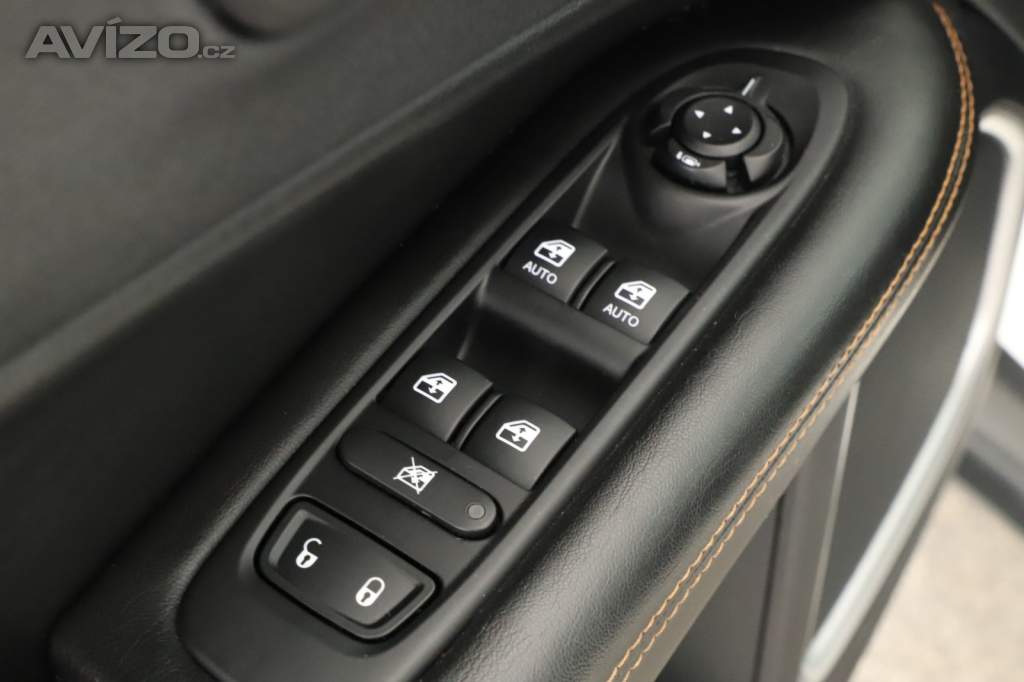 Foto inzerátu Jeep Compass 1.4 MultiAir