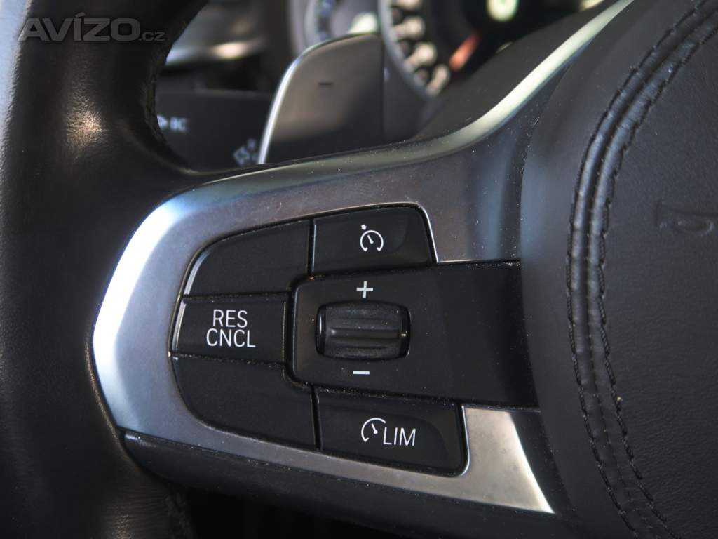 Foto inzerátu BMW 5 530i xDrive