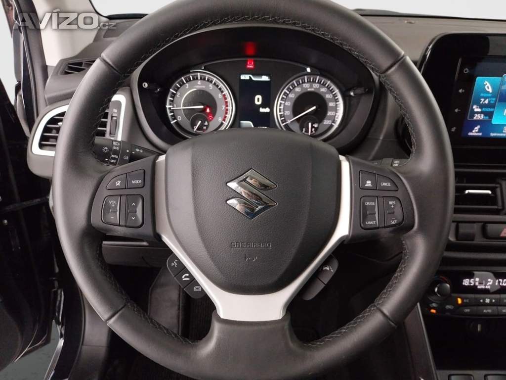 Foto inzerátu Suzuki SX4 S-Cross 1.4 BoosterJet