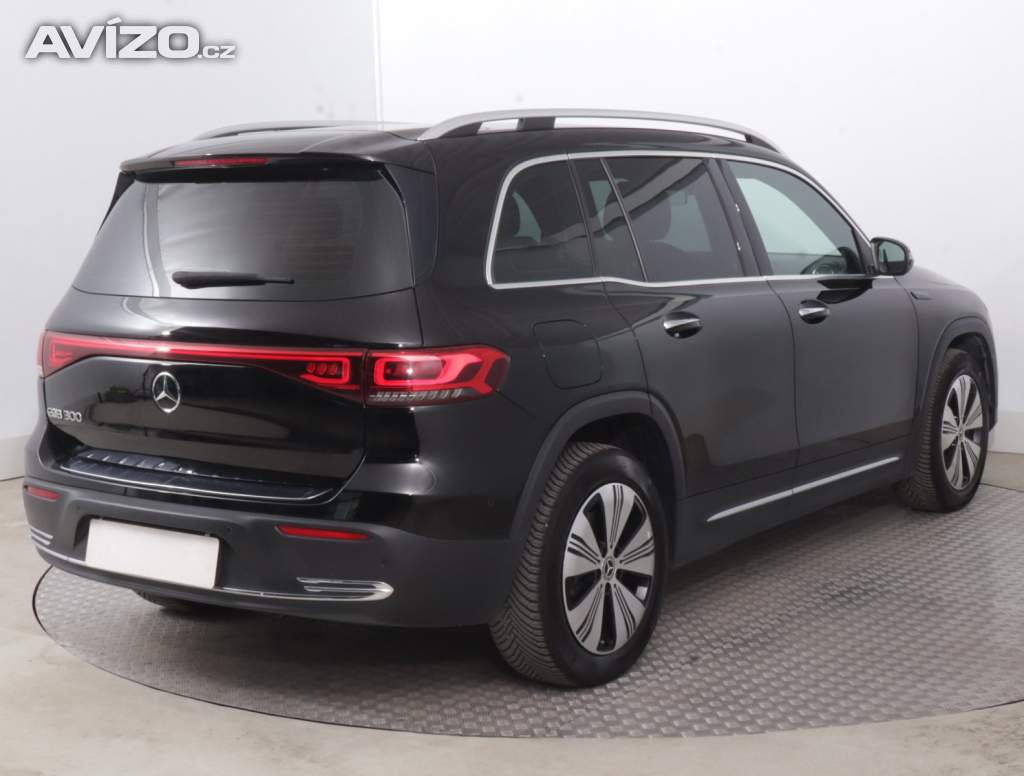 Foto inzerátu Mercedes EQB EQB 300 4MATIC