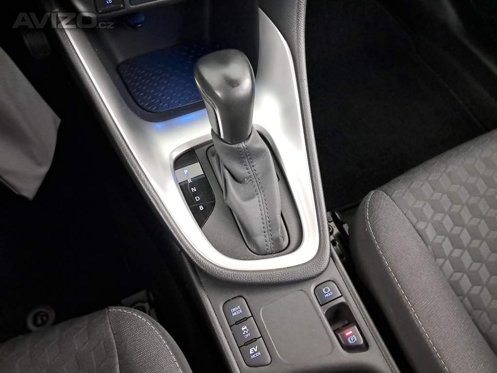 Foto inzerátu Toyota Yaris 1.5 VVT-i Hybrid