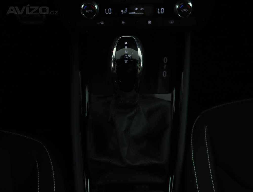 Foto inzerátu Skoda Kamiq 1.5 TSI