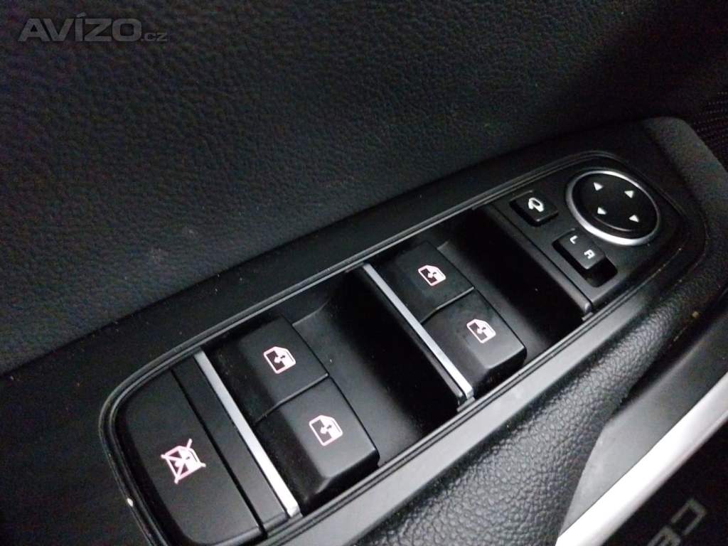 Foto inzerátu Kia Ceed 1.6 GDI plug-in