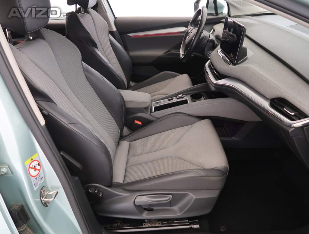 Foto inzerátu Skoda Enyaq 60 (62 kWh)