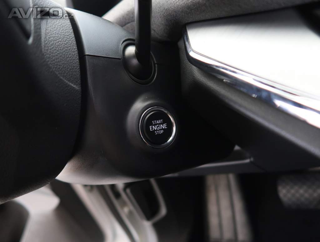 Foto inzerátu Skoda Enyaq 60 (62 kWh)
