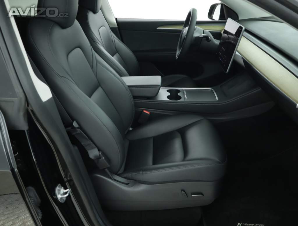 Foto inzerátu Tesla Model Y Long Range AWD 79kWh