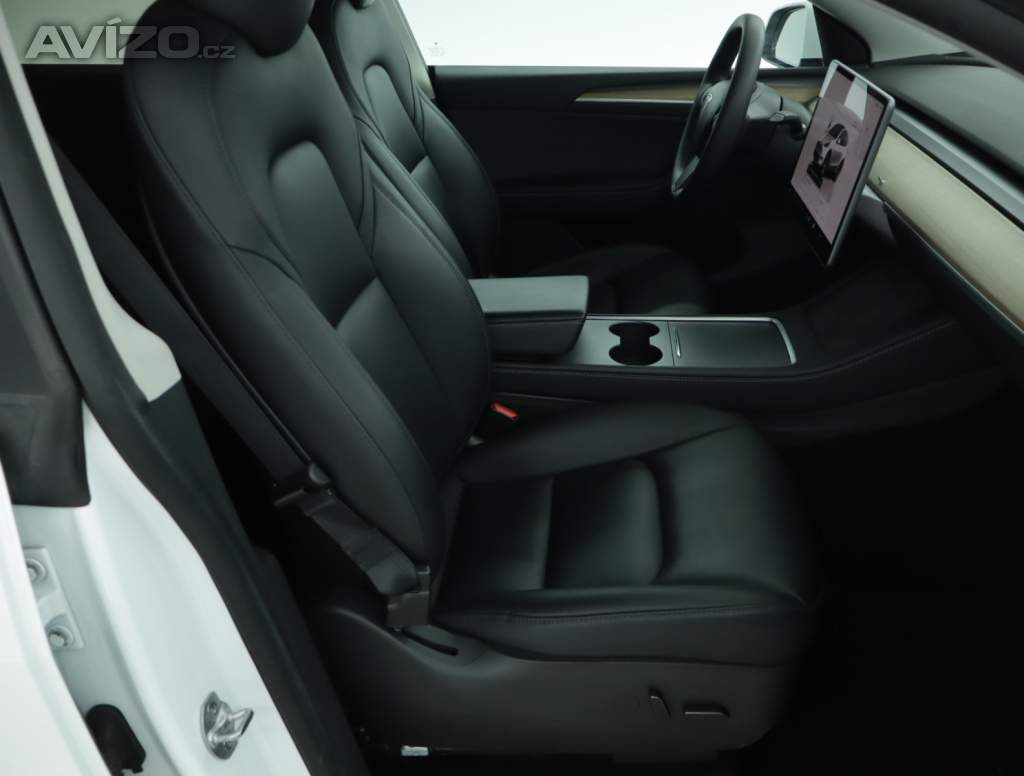 Foto inzerátu Tesla Model Y Long Range AWD 79kWh