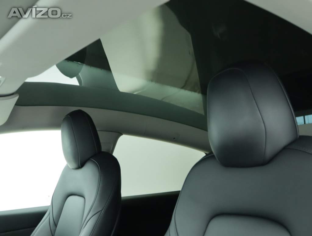 Foto inzerátu Tesla Model Y Long Range AWD 79kWh