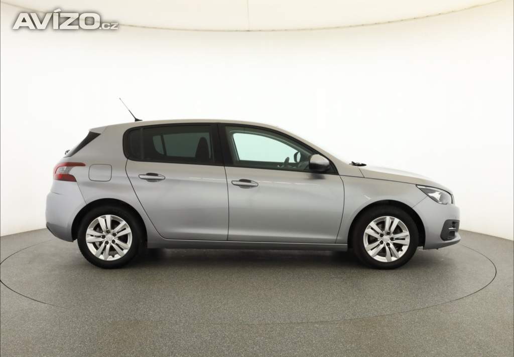 Foto inzerátu Peugeot 308 1.2 PureTech