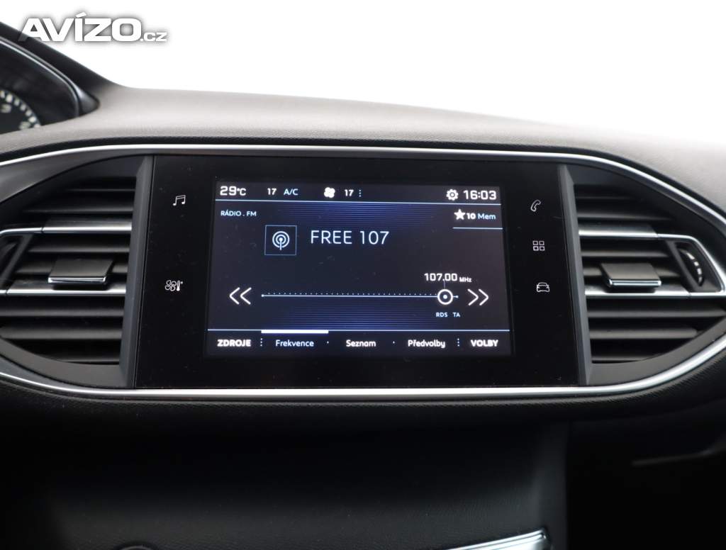 Foto inzerátu Peugeot 308 1.2 PureTech