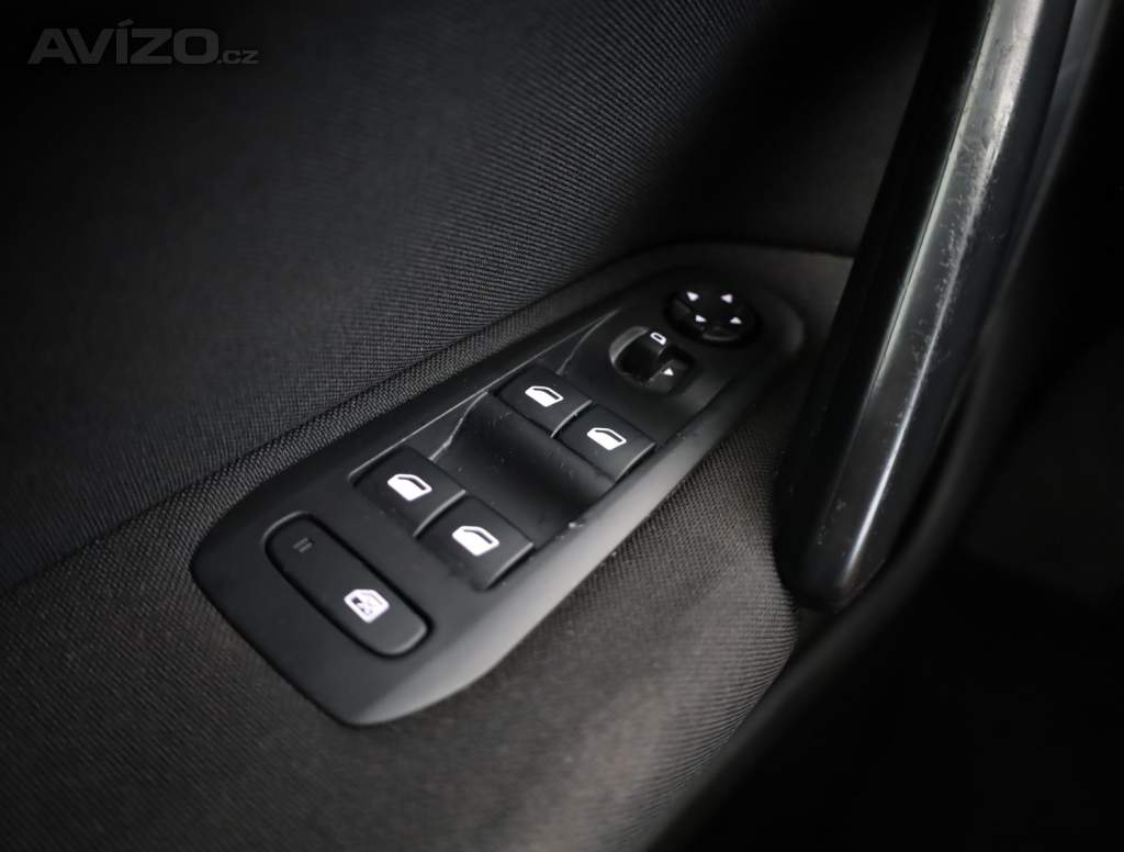 Foto inzerátu Peugeot 308 1.2 PureTech