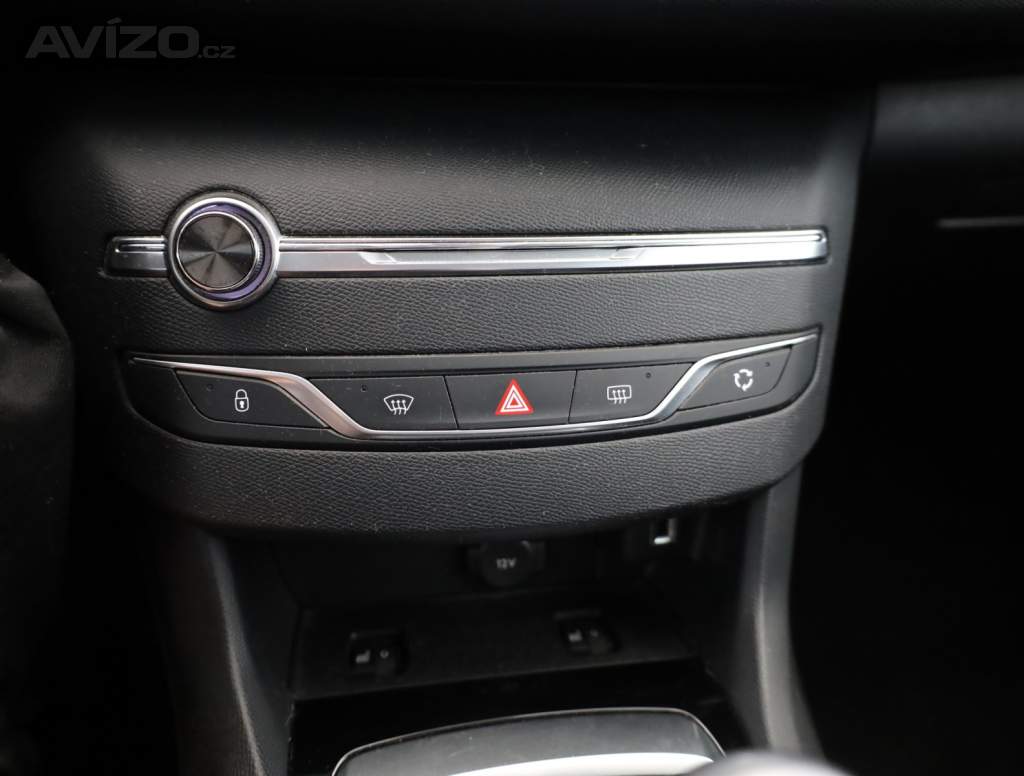 Foto inzerátu Peugeot 308 1.2 PureTech