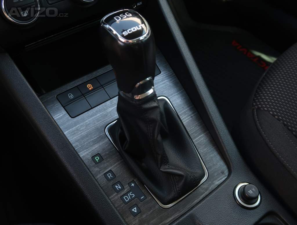 Foto inzerátu Skoda Octavia Scout 2.0 TDI
