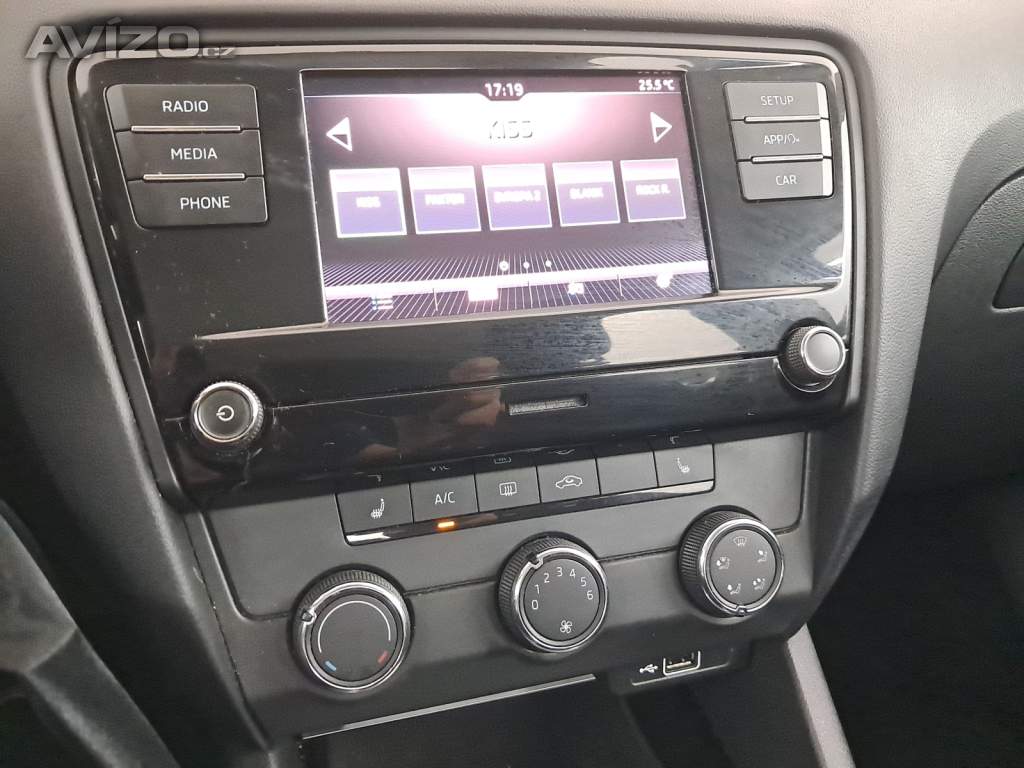 Foto inzerátu Skoda Octavia 1.0 TSI