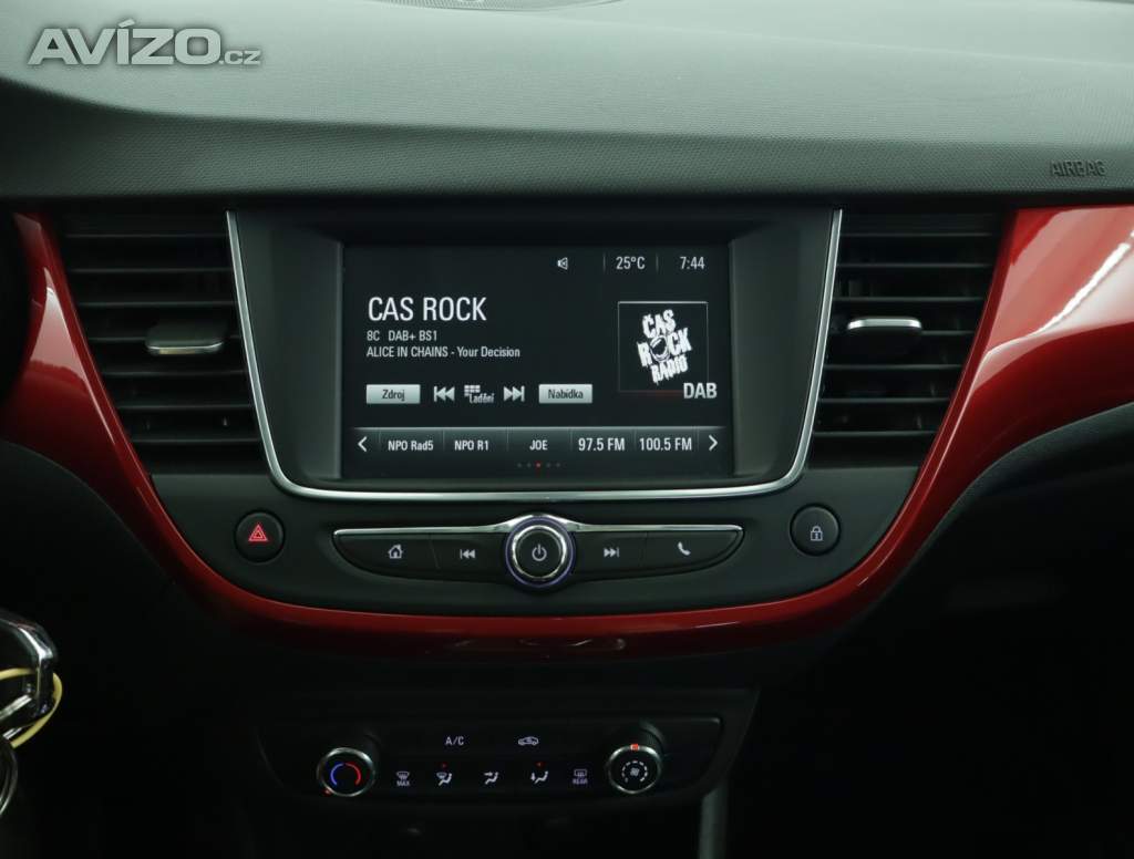 Foto inzerátu Opel Crossland 1.2 Turbo