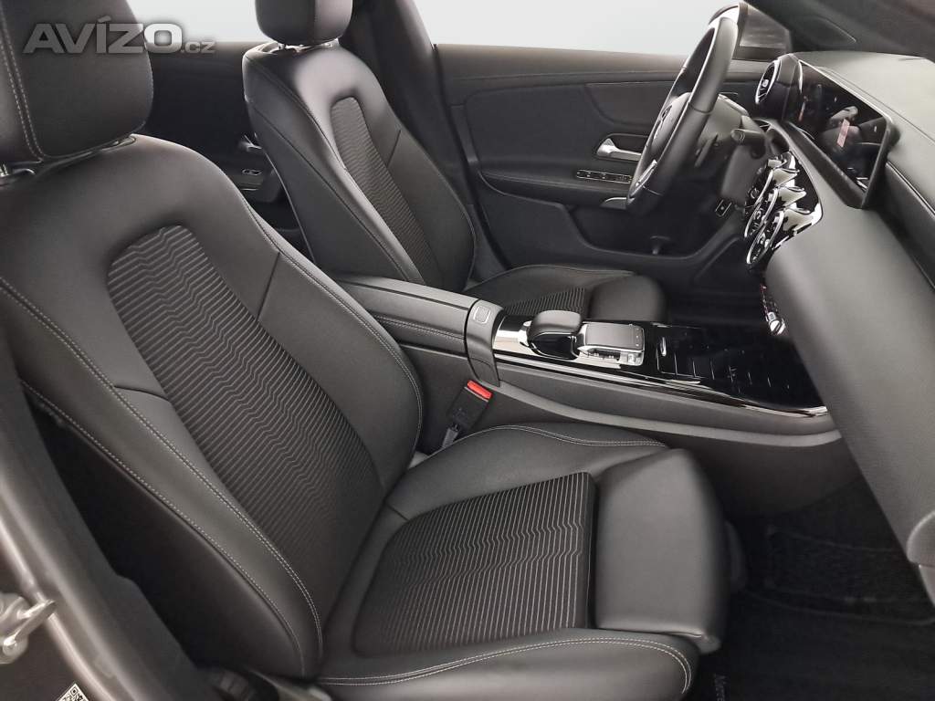 Foto inzerátu Mercedes CLA 180