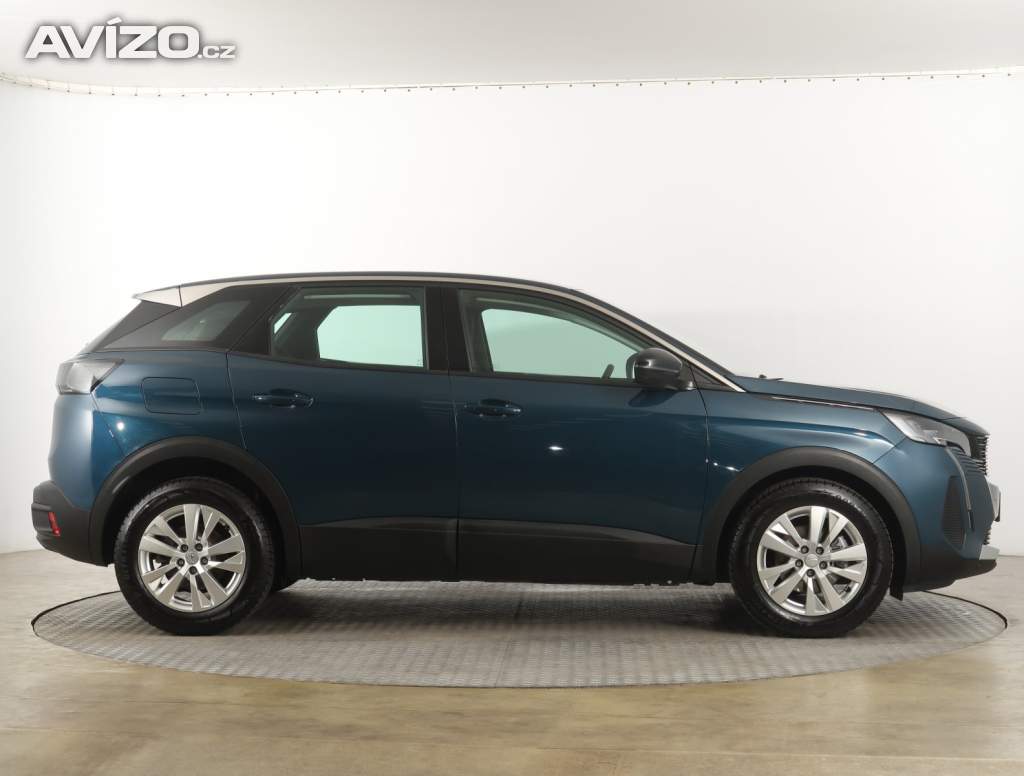 Foto inzerátu Peugeot 3008 1.5 BlueHDi