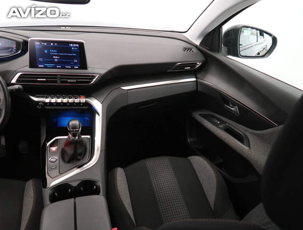 Foto inzerátu Peugeot 3008 1.5 BlueHDi