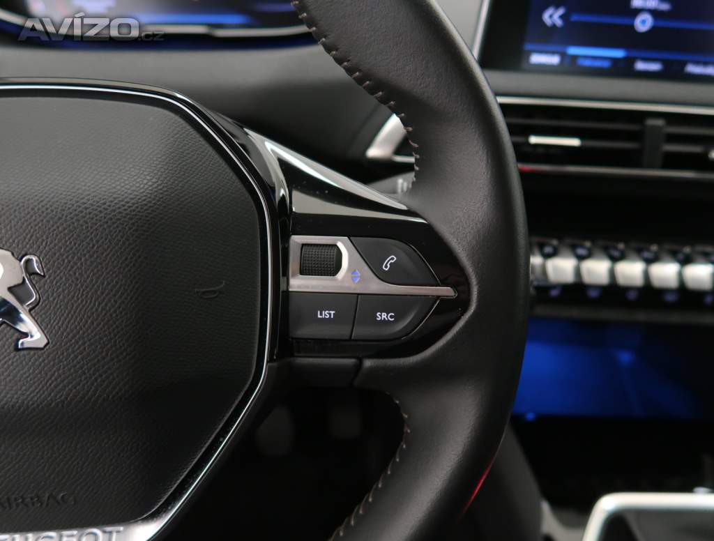 Foto inzerátu Peugeot 3008 1.5 BlueHDi