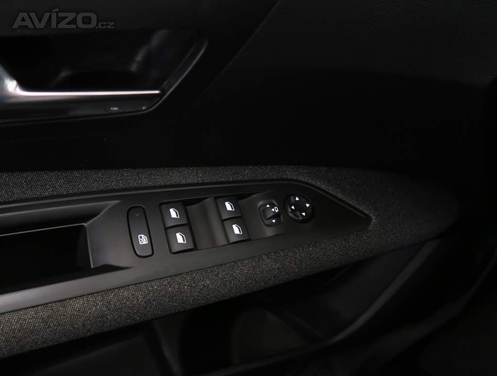 Foto inzerátu Peugeot 3008 1.5 BlueHDi