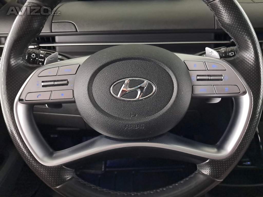 Foto inzerátu Hyundai Staria 2.2 CRDi