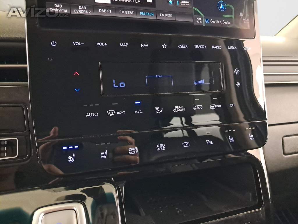 Foto inzerátu Hyundai Staria 2.2 CRDi