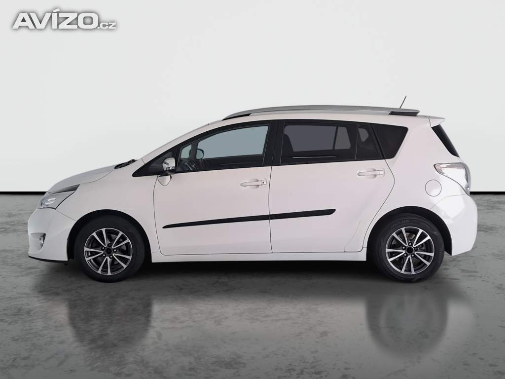 Foto inzerátu Toyota Verso 1.8 Valvematic