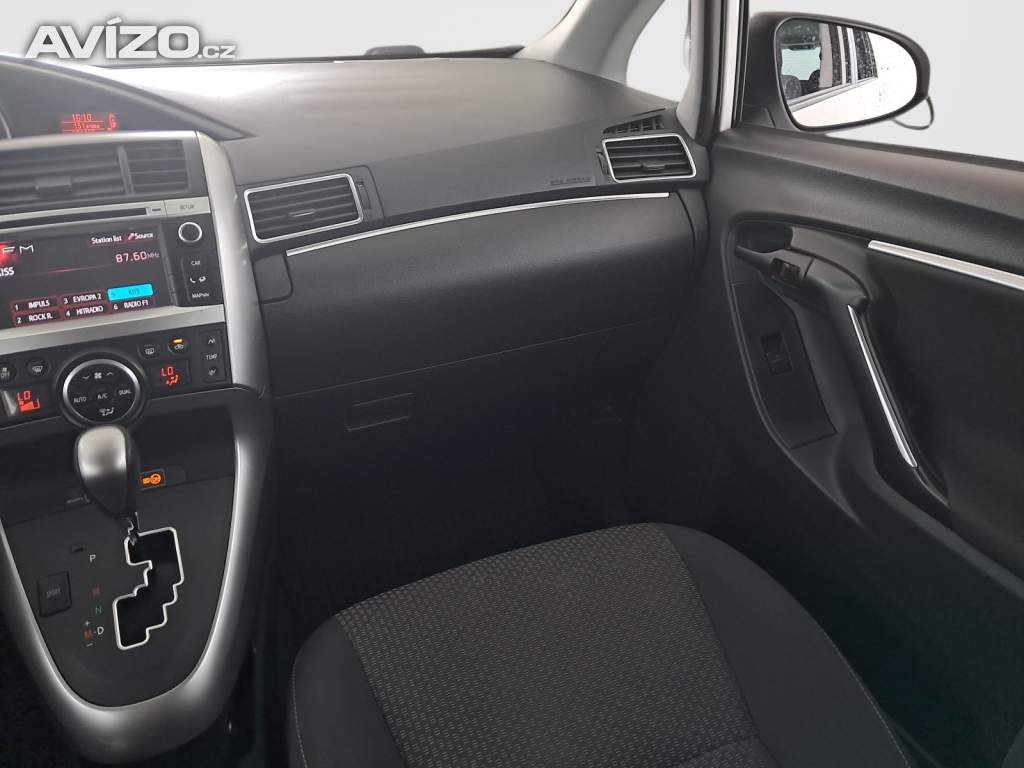Foto inzerátu Toyota Verso 1.8 Valvematic