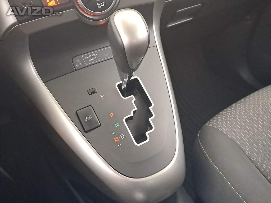 Foto inzerátu Toyota Verso 1.8 Valvematic