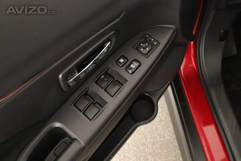 Foto inzerátu Mitsubishi ASX 2.0 MIVEC