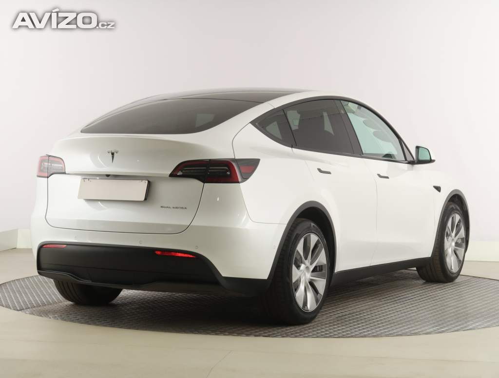 Foto inzerátu Tesla Model Y Long Range AWD 79kWh