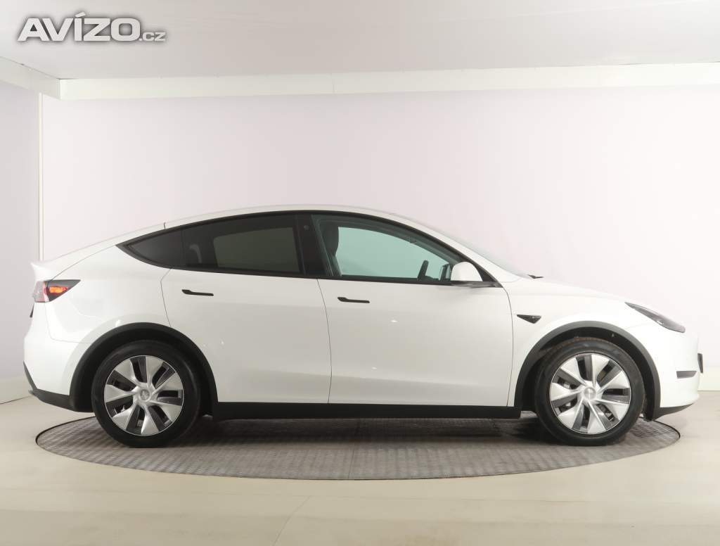 Foto inzerátu Tesla Model Y Long Range AWD 79kWh