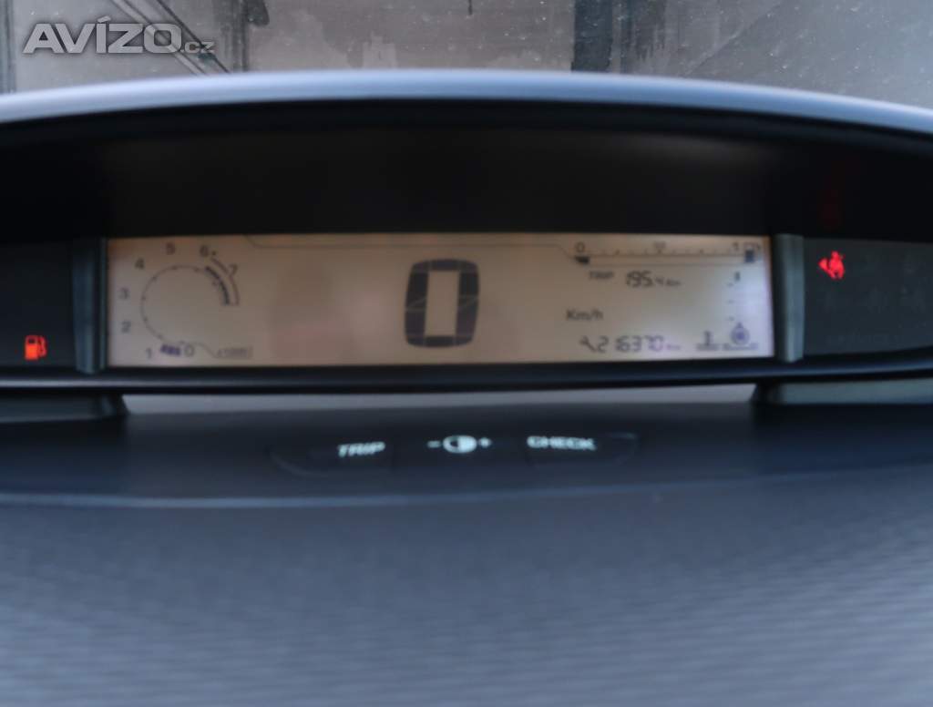 Foto inzerátu Citroen C4 1.4 16V