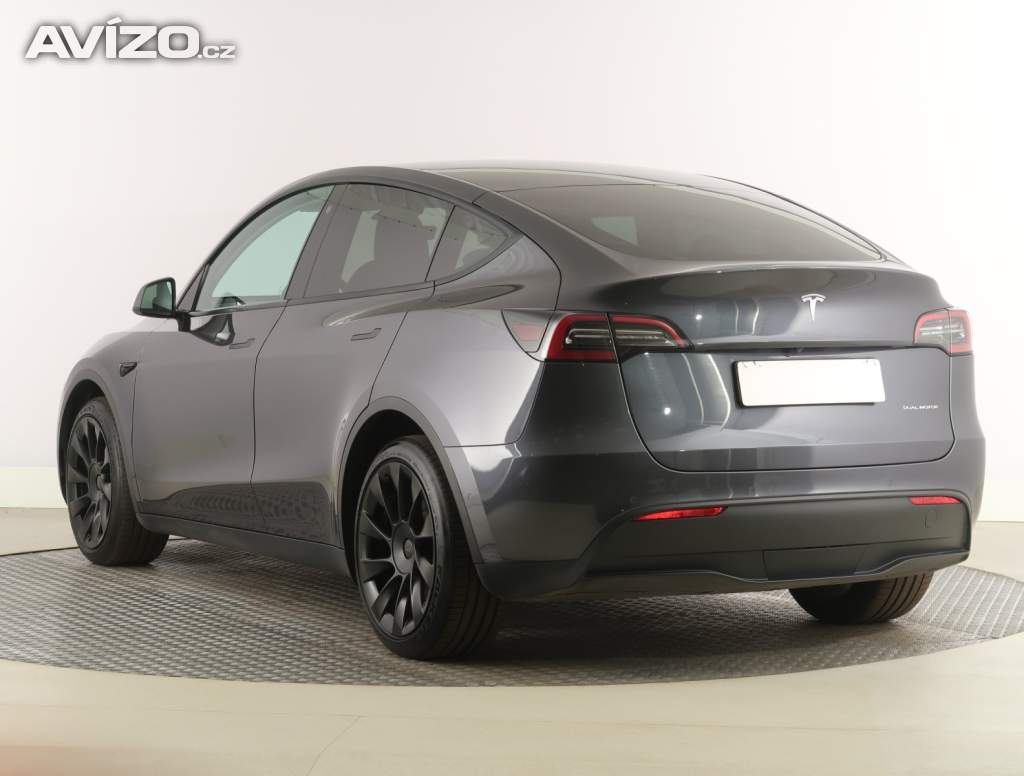 Foto inzerátu Tesla Model Y Long Range AWD 79kWh