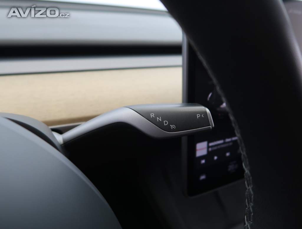 Foto inzerátu Tesla Model Y Long Range AWD 79kWh