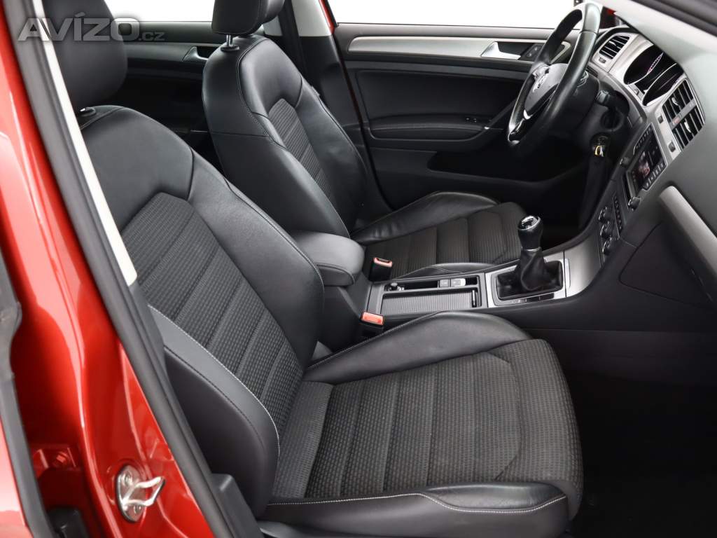 Foto inzerátu VW Golf 1.2 TSI