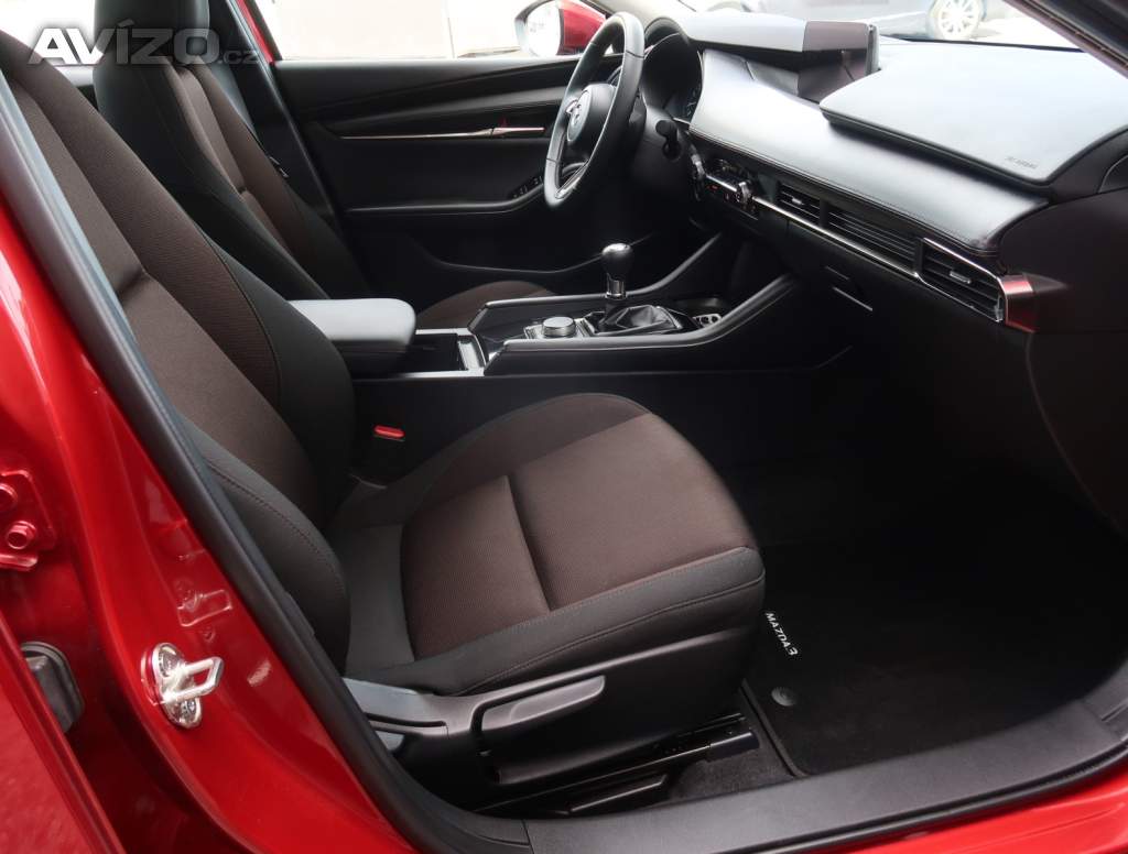 Foto inzerátu Mazda 3 e-Skyactiv G140