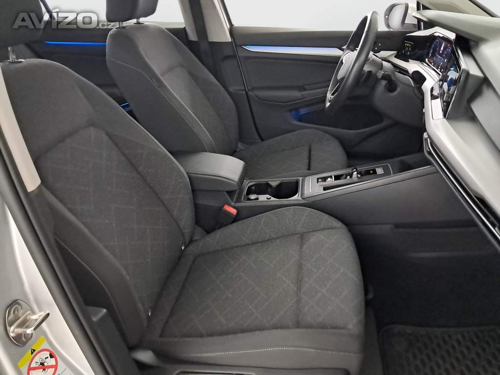 Foto inzerátu VW Golf 1.5 eTSI