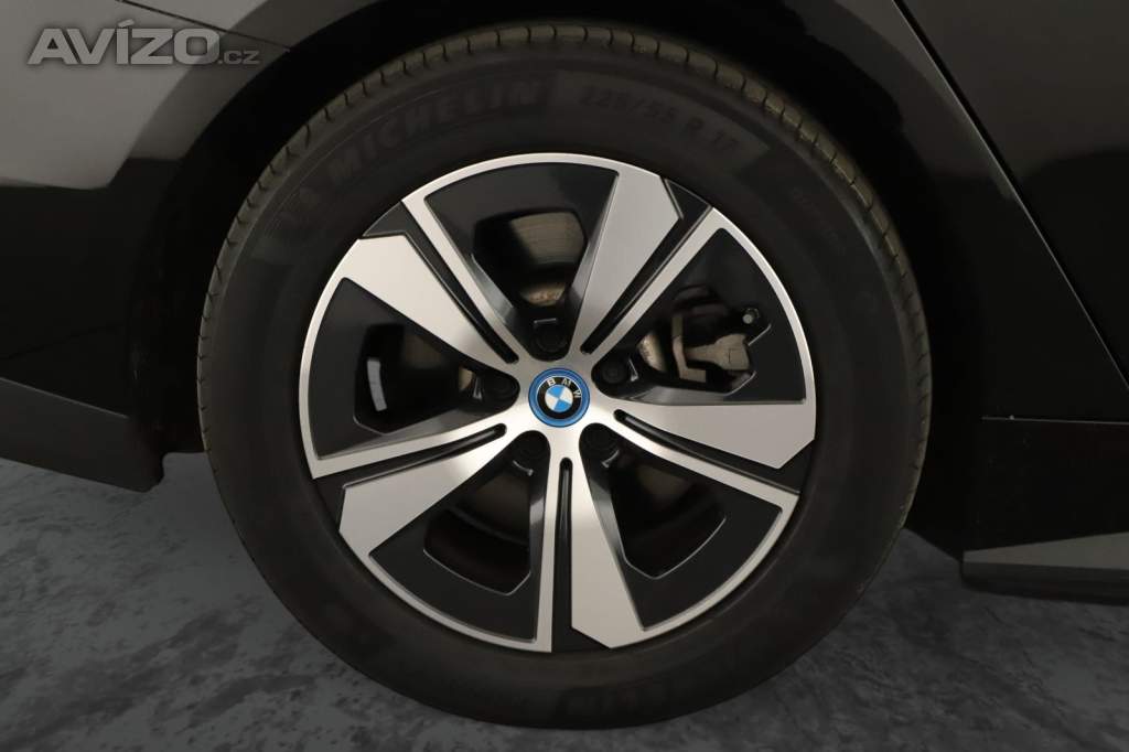 Foto inzerátu BMW i4 eDrive40