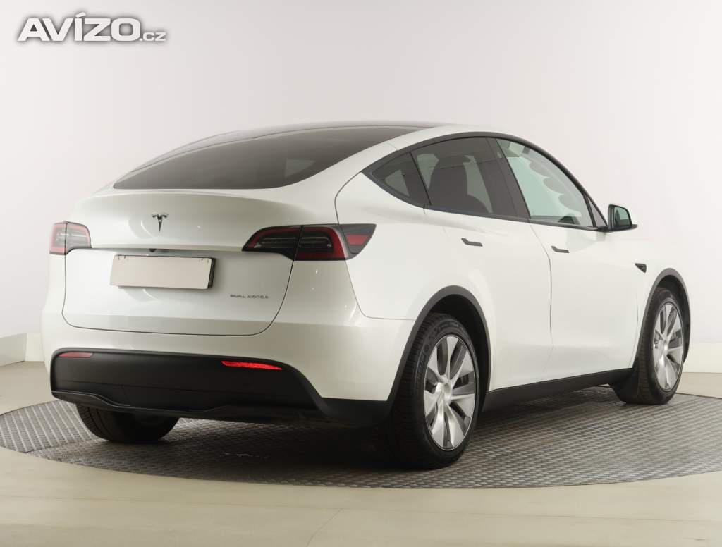 Foto inzerátu Tesla Model Y Long Range AWD 79kWh